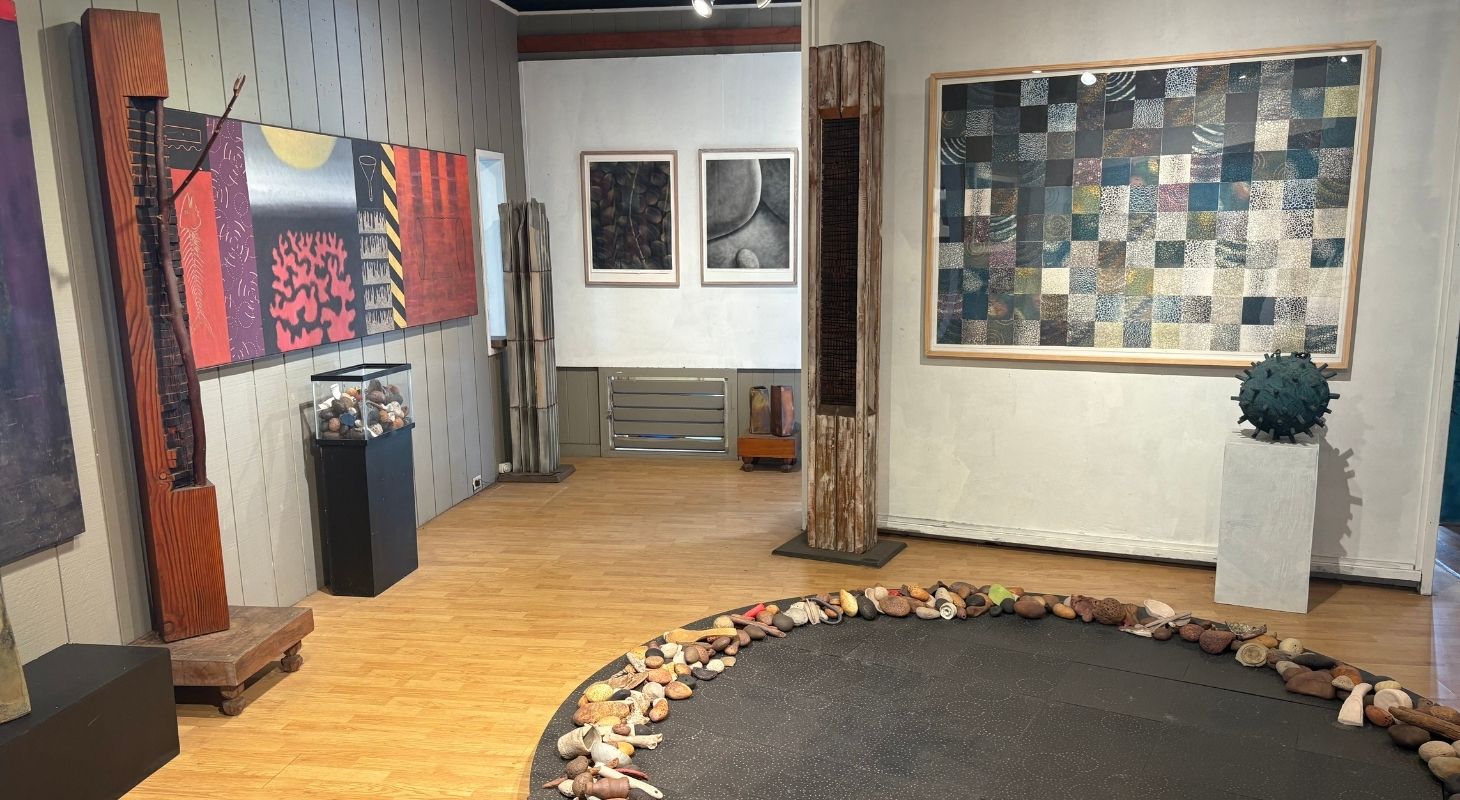 Local art displayed throughout a gallery in Holualoa Village